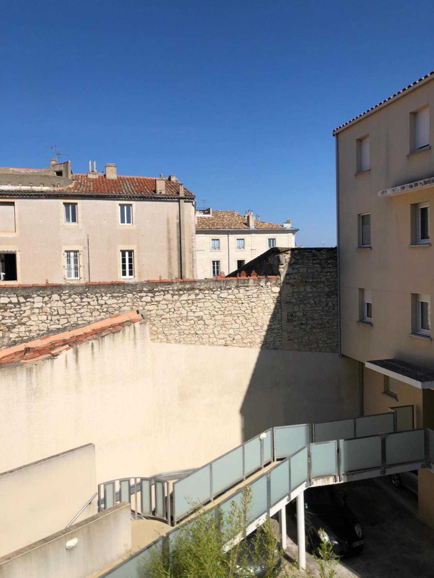 Bel Appartement Nimois Au Calme Avec Balcon Nimes Exterior foto